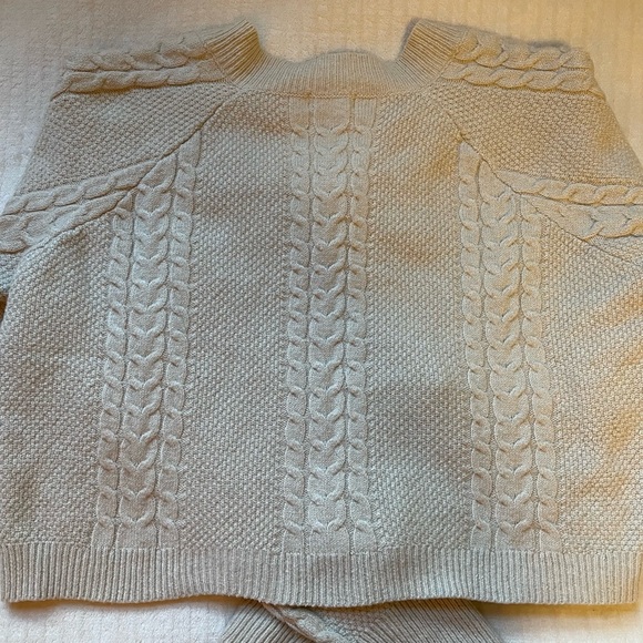 Cropped Knit Sweater - Picture 2 of 3